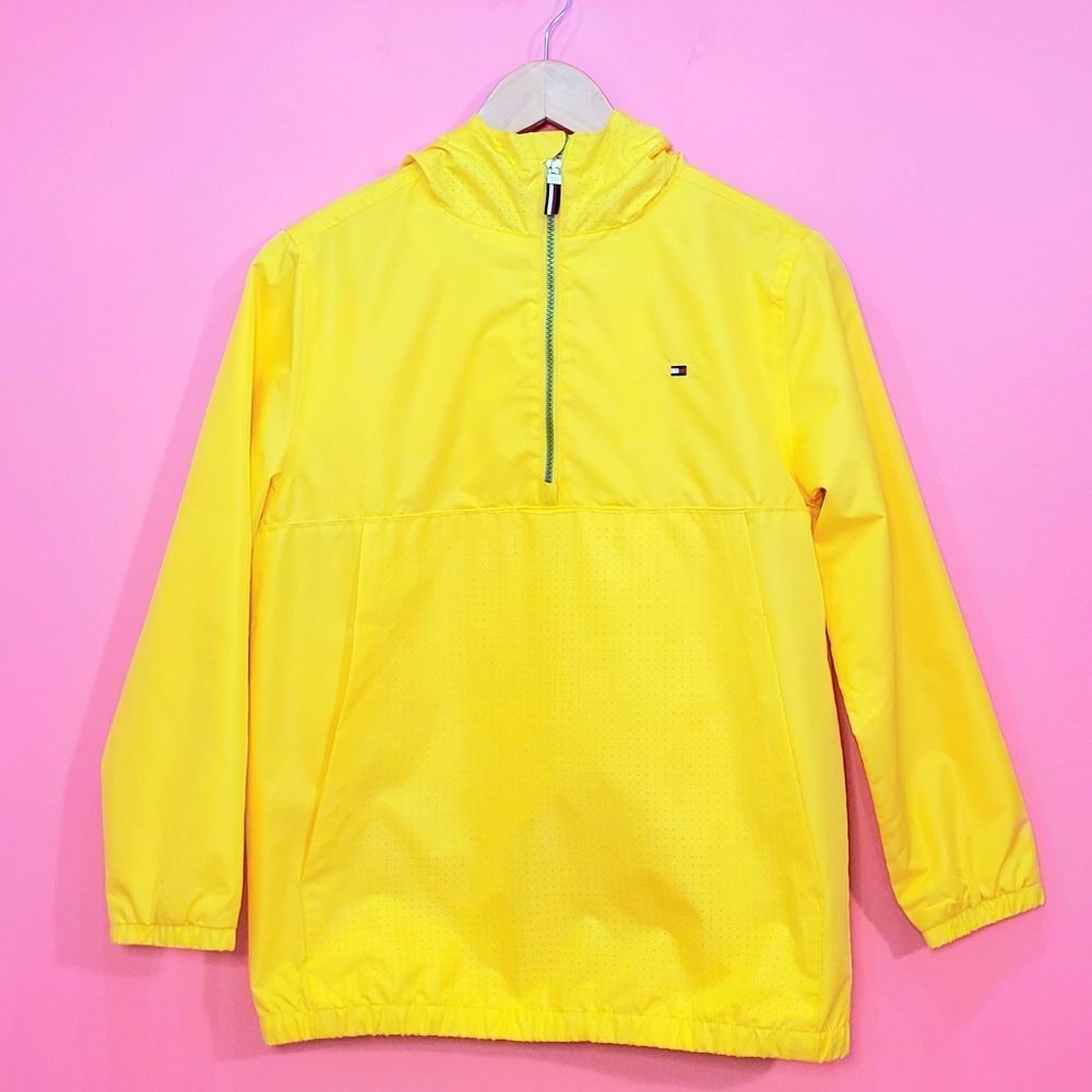 NWOT Tommy Hilfiger Quarter Zip Breezy Active Jacket Windbreaker